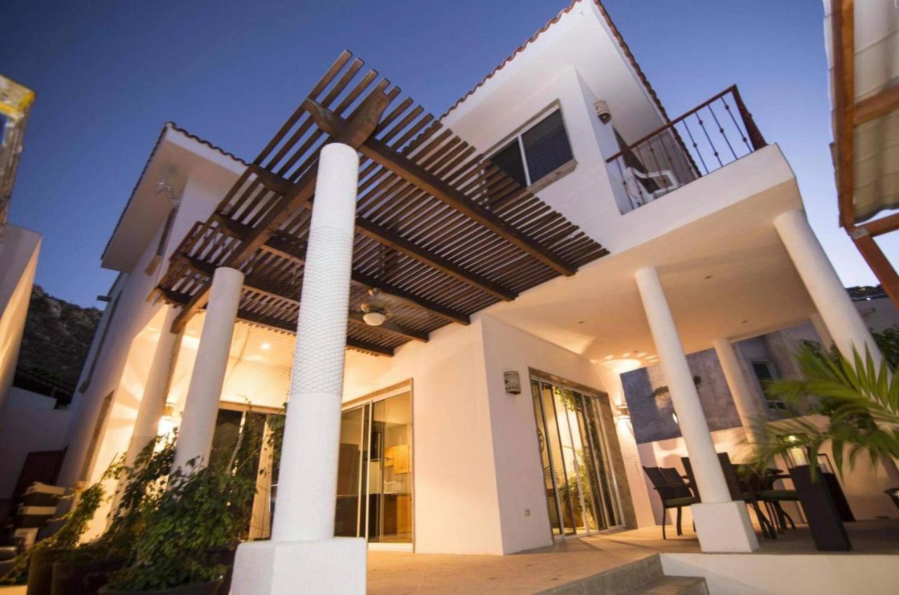 Casa Robyn Apartment Кабо Сан Лукас Екстериор снимка